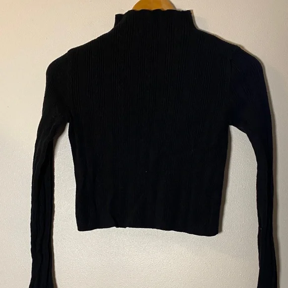 Urban Outfitters Black Long Sleeve Top - Picture 7 of 7